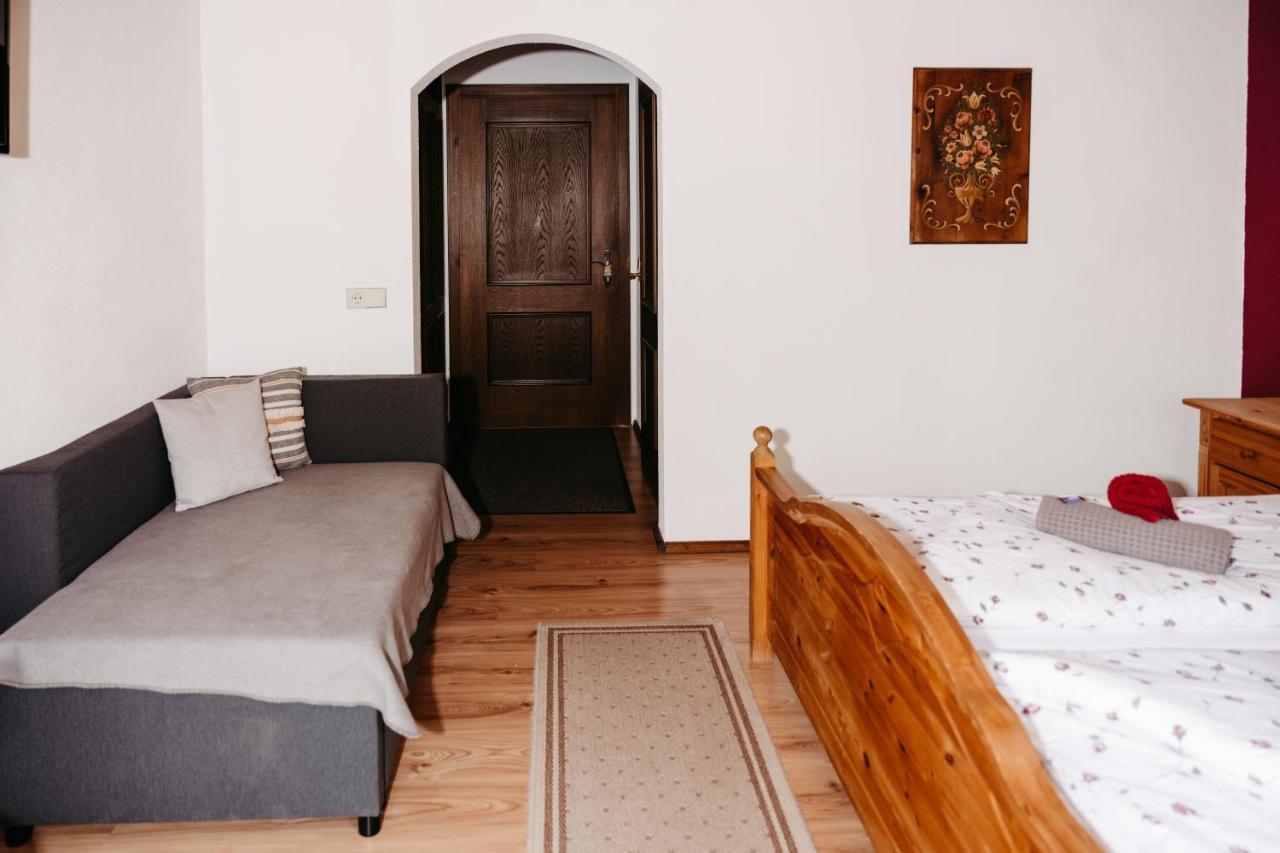 Gasthof Pension Kohlplatzl Hopfgarten in Defereggen Εξωτερικό φωτογραφία